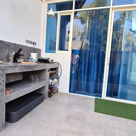Salt Villas Гили-Эйр Экстерьер фото